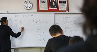 Liselerde yeni dönem: Sınıf tekrarı geri geliyor