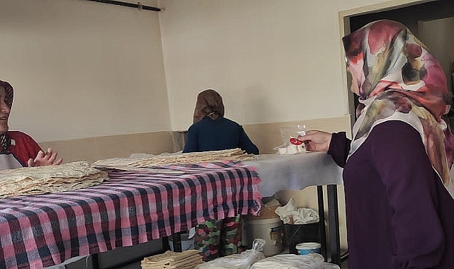 Saadet Partisi Kadın Kolları Esnafın Ahilik Haftasını Kutladı