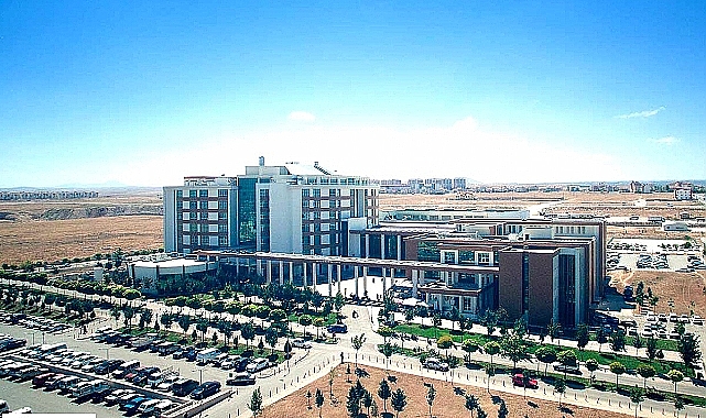 Karaman Eğitim ve Araştırma Hastanesi'nin Hekim Kadrosu Güçleniyor
