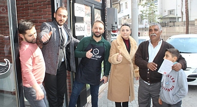 Yeniden Refah Partisi Karaman Belediye Başkan Adayı Esnafları Ziyaret Ediyor