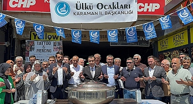 Ülkü Ocaklarının Aşure ikramına vatandaştan yoğun ilgi