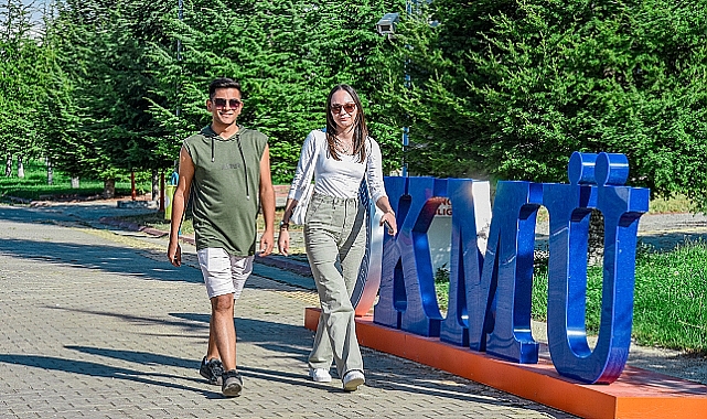 KMÜ 'Sektör Kampüste' Programının Paydaşı Oldu