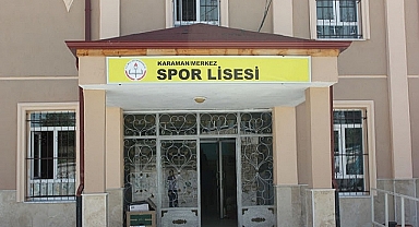 Liselilerin kavgasında kan aktı. 16 yaşındaki genç hayatını kaybetti