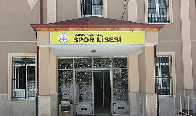 Liselilerin kavgasında kan aktı. 16 yaşındaki genç hayatını kaybetti