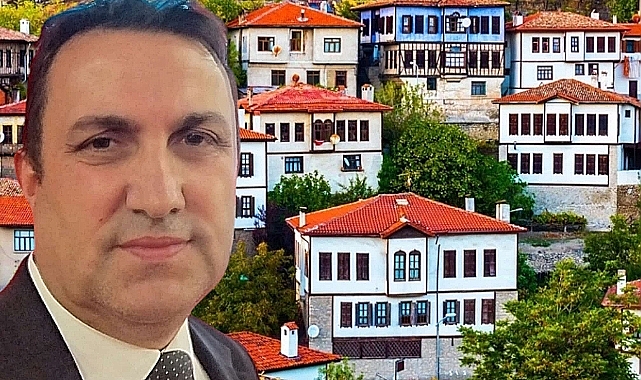 Şair iBRAHİM Şaşma Şiir Yarışmasından ikincilik ödülüyle döndü