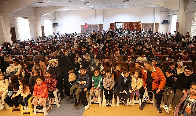 Tiyatro Etkinliği Büyük İlgi Gördü