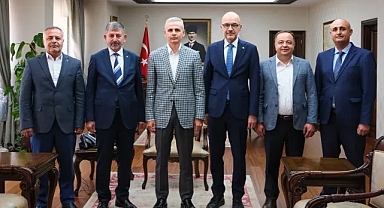 Alaçatı ve Yollarbaşı köyleri bu yıl doğalgaza kavuşacak