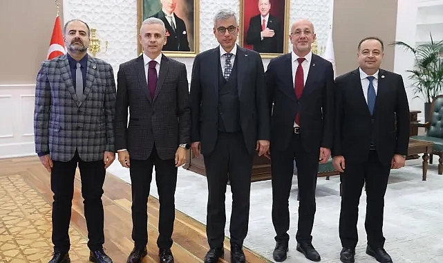 Karaman'ın sağlık yatırımları bakanlıkta masaya yatırıldı